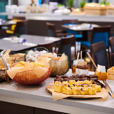 Radisson Blu Hotel 4*